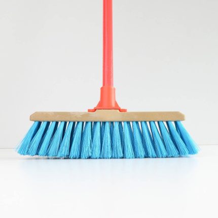 TEEPEE BRROM + HANDLE SOFT/MED/HARD