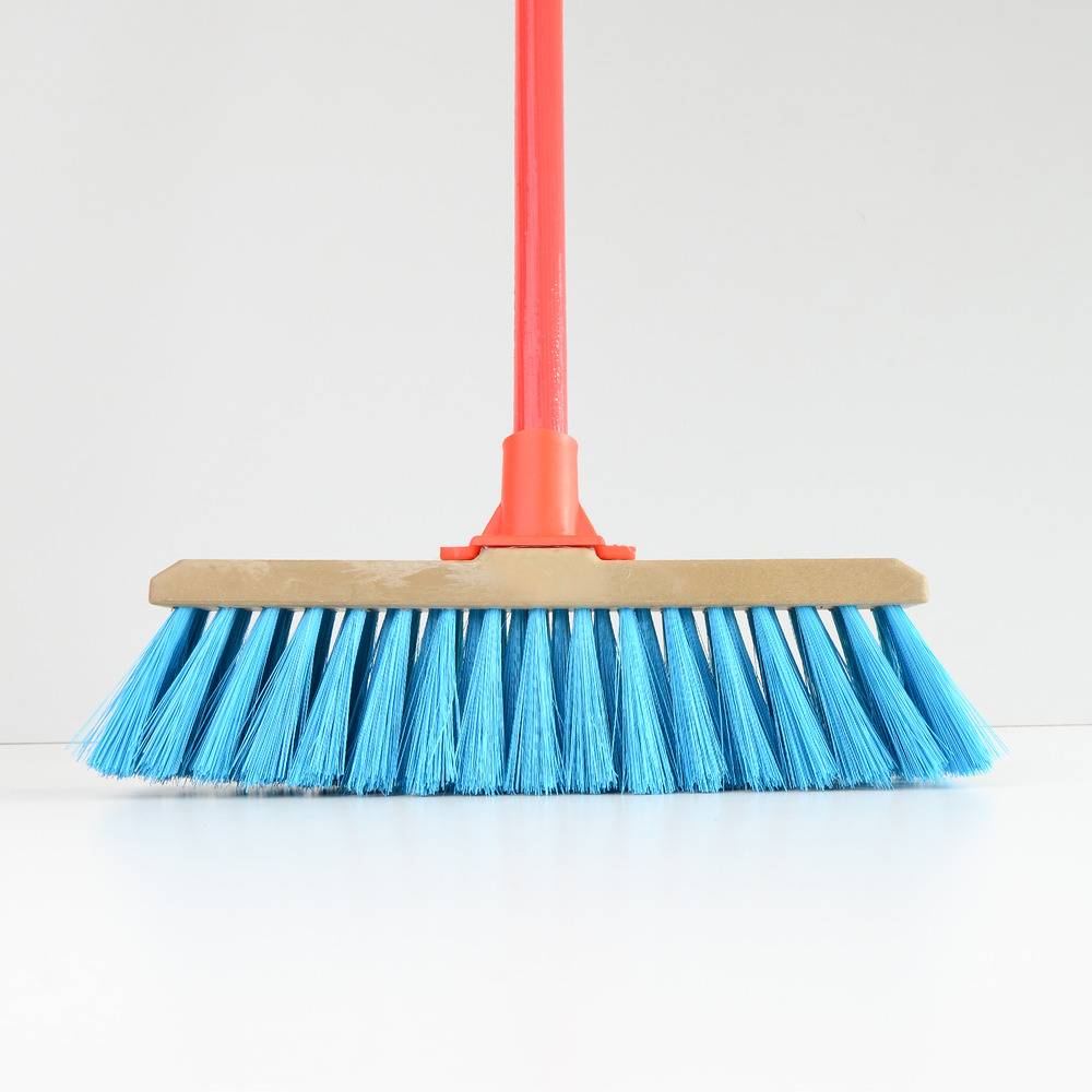 km TEEPEE BRROM + HANDLE SOFT/MED/HARD