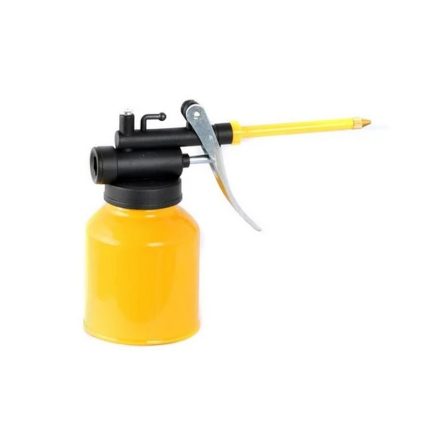 OIL CAN POT