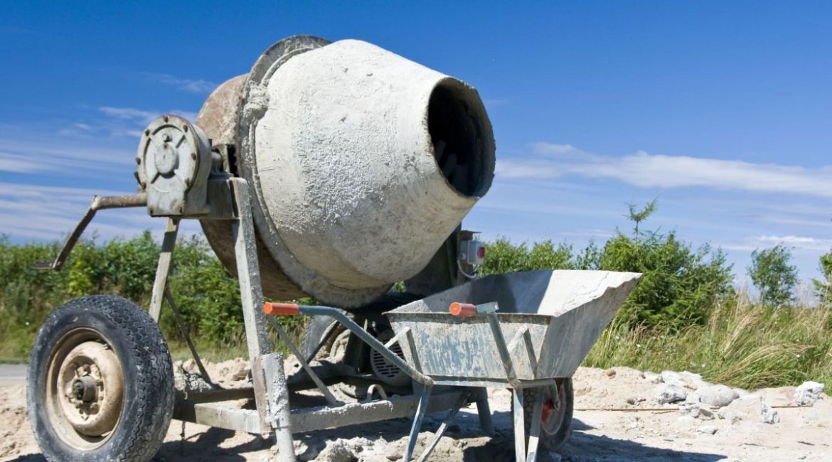 concrete mixer advantages