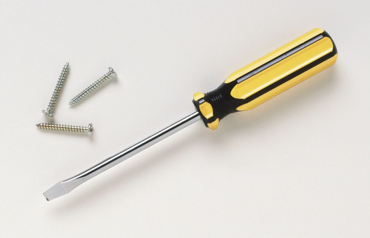 flat head screwdriver
